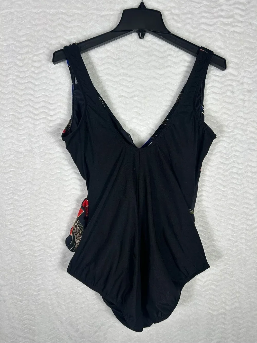 Longitude Swimsuit 22W Black Red Floral‎ Tummy Control One Piece Tropical Beach